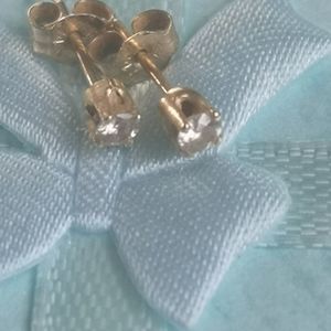 14k real diamond studs